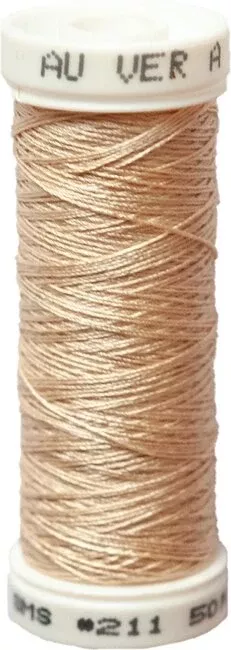 #211 - 100.3 Au Ver A Soie Silk Thread