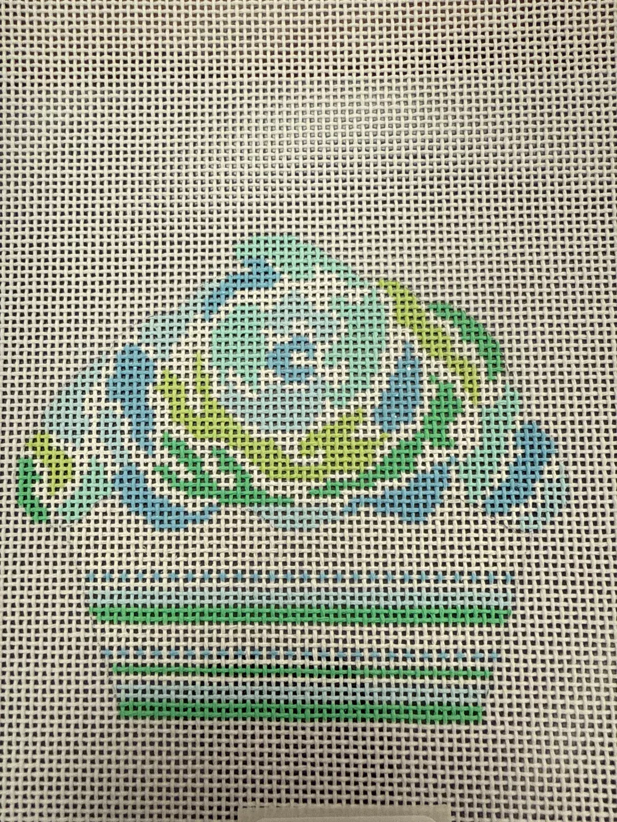 745-C Green Blue Cupcake