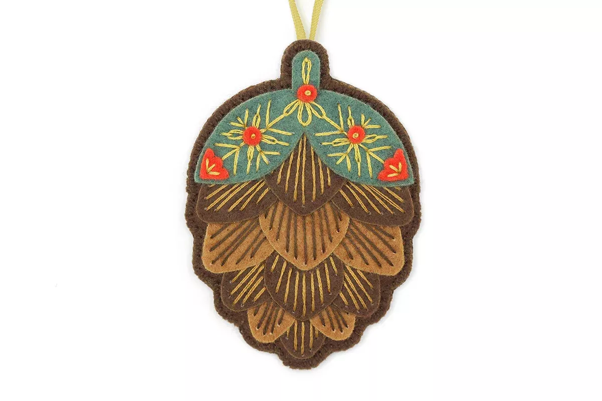 Felt Ornament Kit - Pinecone