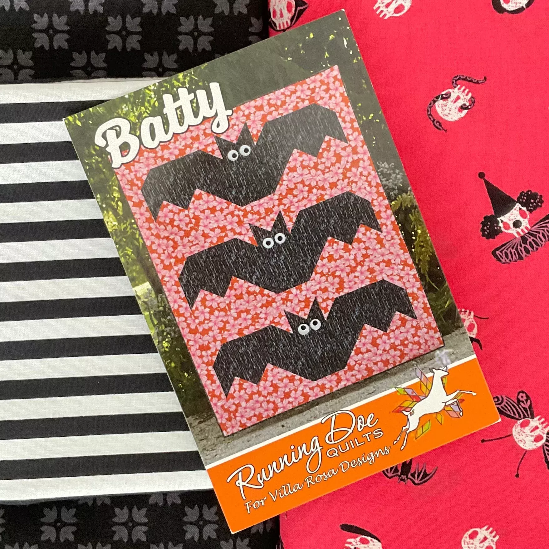 Pretty Creepy by Cori Dantini - Batty Quilt Kit