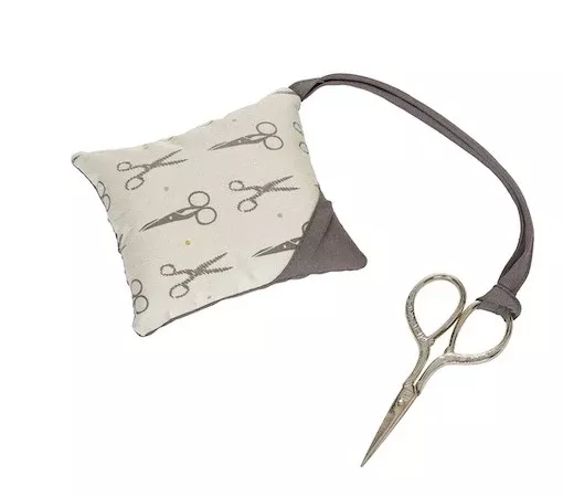 Prym Pin Cushion w Scissors - 612014
